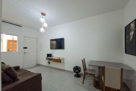 Sala de casa de condomínio para alugar com 2 quartos, 60m² em Vila Balnearia, Praia Grande