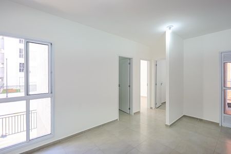 Sala de apartamento para alugar com 2 quartos, 52m² em Parque Residencial Sabiás, Indaiatuba