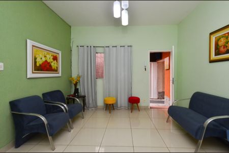 Sala de casa para alugar com 7 quartos, 360m² em Sagrada Família, Belo Horizonte