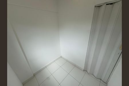 Quarto de apartamento para alugar com 1 quarto, 30m² em Qs 14, Brasília