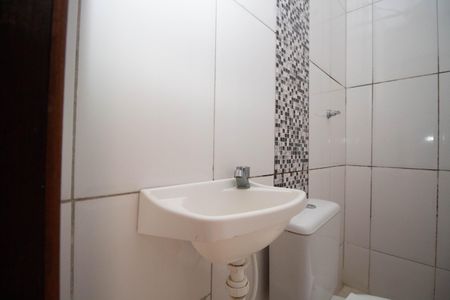 Banheiro Social de apartamento para alugar com 1 quarto, 30m² em Setor Habitacional Vicente Pires, Brasília