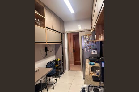 Cozinha de apartamento para alugar com 3 quartos, 100m² em Candeal, Salvador