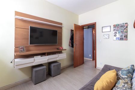 Foto 17 de apartamento para alugar com 2 quartos, 70m² em Sagrada Família, Belo Horizonte