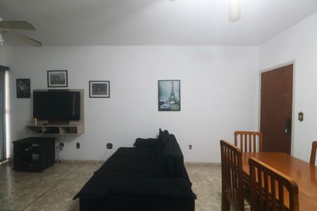 Sala de apartamento para alugar com 2 quartos, 80m² em Balneario Cidade Atlantica, Guarujá