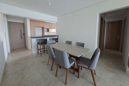 Sala de apartamento para alugar com 3 quartos, 117m² em Vilamar, Praia Grande