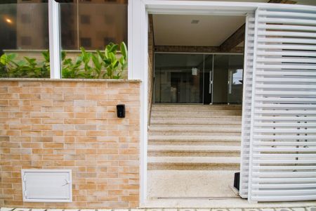 Apartamento para alugar com 2 quartos, 81m² em Vilamar, Praia Grande