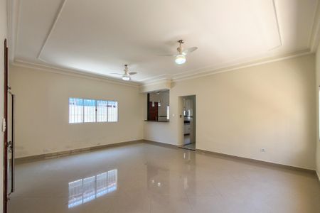 Sala de casa para alugar com 3 quartos, 250m² em Vilamar, Praia Grande