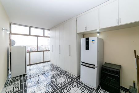 Suíte de apartamento para alugar com 1 quarto, 37m² em Funcionários, Belo Horizonte