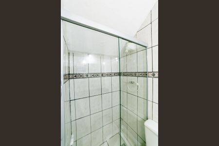 Banheiro de apartamento para alugar com 1 quarto, 37m² em Funcionários, Belo Horizonte