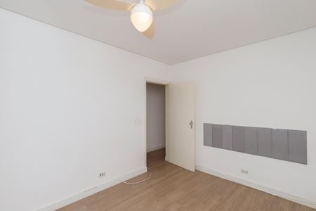 Quarto 2 de casa para alugar com 2 quartos, 60m² em Parque Vitoria, São Paulo