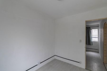 Quarto 1 de apartamento para alugar com 2 quartos, 43m² em Artur Alvim, São Paulo