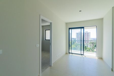 Sala/Cozinha de apartamento para alugar com 1 quarto, 35m² em Água Verde, Curitiba