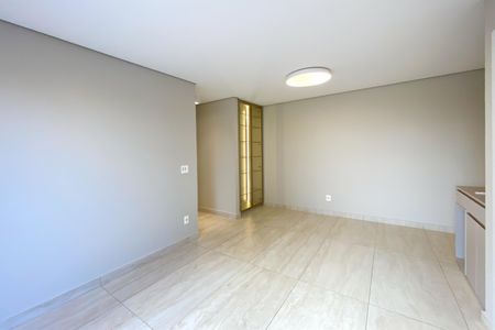 Sala de apartamento para alugar com 2 quartos, 145m² em Sion, Belo Horizonte