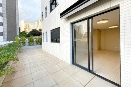 Varanda de apartamento para alugar com 2 quartos, 145m² em Sion, Belo Horizonte