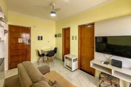 Sala de apartamento para alugar com 1 quarto, 40m² em Balneario Flórida, Praia Grande