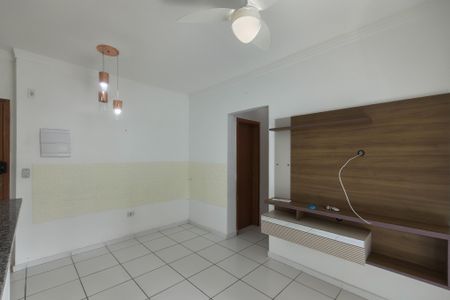 Sala de apartamento para alugar com 2 quartos, 60m² em Nova Mirim, Praia Grande