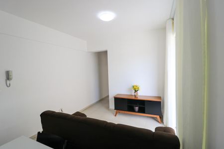 Sala de apartamento para alugar com 2 quartos, 63m² em Rebouças, Curitiba