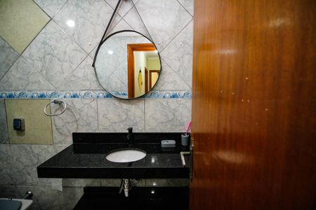 Banheiro Social de apartamento para alugar com 3 quartos, 120m² em Vila Caiçara, Praia Grande