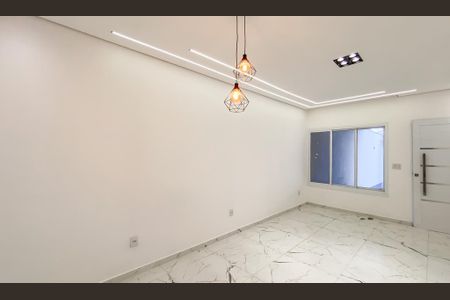 Sala de casa para alugar com 3 quartos, 134m² em Vila Uniao (zona Leste), São Paulo