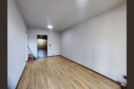 Sala de apartamento para alugar com 1 quarto, 89m² em Barra da Tijuca, Rio de Janeiro