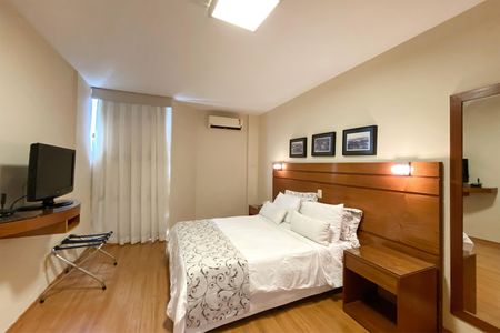 Suite de apartamento para alugar com 1 quarto, 50m² em Savassi, Belo Horizonte