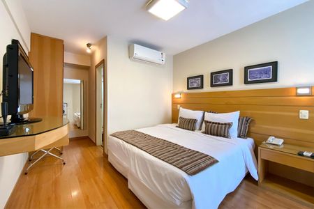 Suite de apartamento para alugar com 1 quarto, 42m² em Savassi, Belo Horizonte