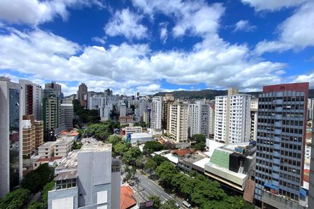 Vista da Sala de apartamento para alugar com 1 quarto, 42m² em Savassi, Belo Horizonte