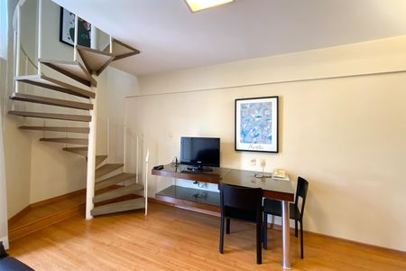 Sala de apartamento para alugar com 1 quarto, 42m² em Savassi, Belo Horizonte