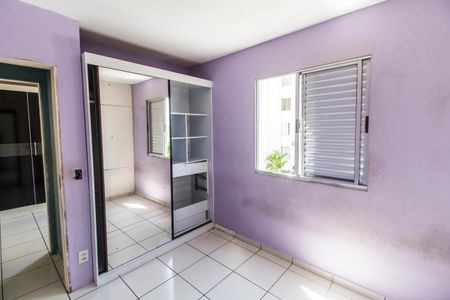 Quarto 2 de apartamento para alugar com 2 quartos, 50m² em Parque Jose Alex Andre, Carapicuíba