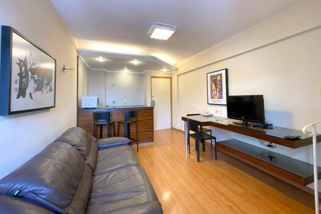 Sala de apartamento para alugar com 1 quarto, 49m² em Savassi, Belo Horizonte