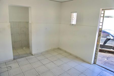 Sala de kitnet/studio para alugar com 1 quarto, 20m² em João Pinheiro, Belo Horizonte