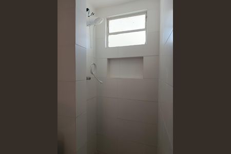 Bannheiro de kitnet/studio para alugar com 1 quarto, 45m² em Perdizes, São Paulo