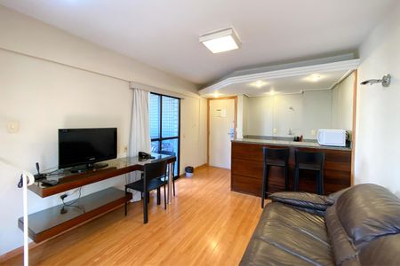 Sala de apartamento para alugar com 1 quarto, 49m² em Savassi, Belo Horizonte