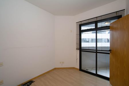 QUARTO de apartamento para alugar com 1 quarto, 45m² em Savassi, Belo Horizonte