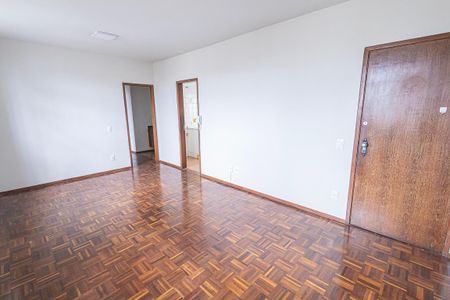 sala de apartamento para alugar com 3 quartos, 95m² em Cidade Nova, Belo Horizonte