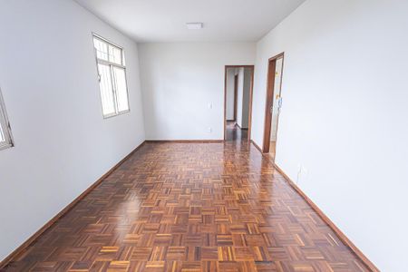 sala de apartamento para alugar com 3 quartos, 95m² em Cidade Nova, Belo Horizonte