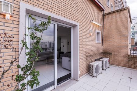 Varanda de apartamento para alugar com 2 quartos, 200m² em Moema, São Paulo