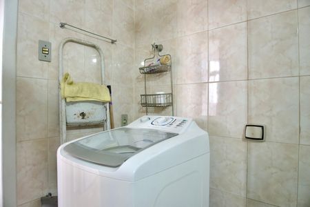 Apartamento para alugar com 1 quarto, 62m² em Funcionários, Belo Horizonte