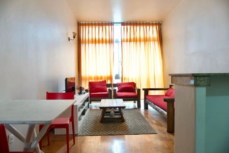 Apartamento para alugar com 1 quarto, 62m² em Funcionários, Belo Horizonte