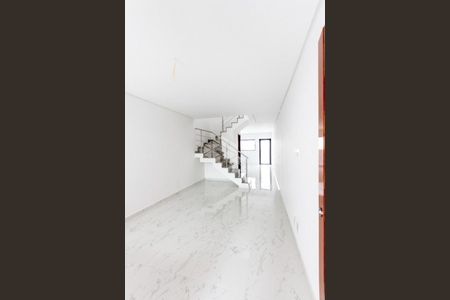 Casa à venda com 3 quartos, 110m² em Vila Prudente, São Paulo