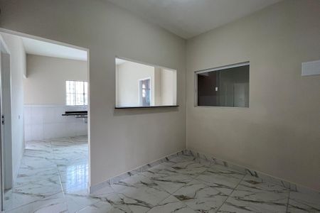Sala de casa de condomínio para alugar com 2 quartos, 60m² em Vila Conde do Pinhal, São Paulo