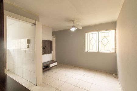 Sala de apartamento para alugar com 2 quartos, 45m² em Santa Cândida, Curitiba
