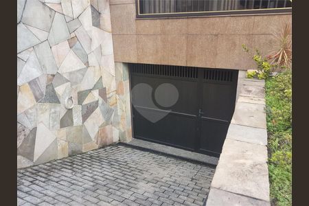 Casa à venda com 3 quartos, 344m² em Vila Constança, São Paulo