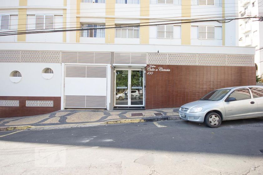 Alugue ou compre no Condomínio Edifício Culto a Ciência - Botafogo