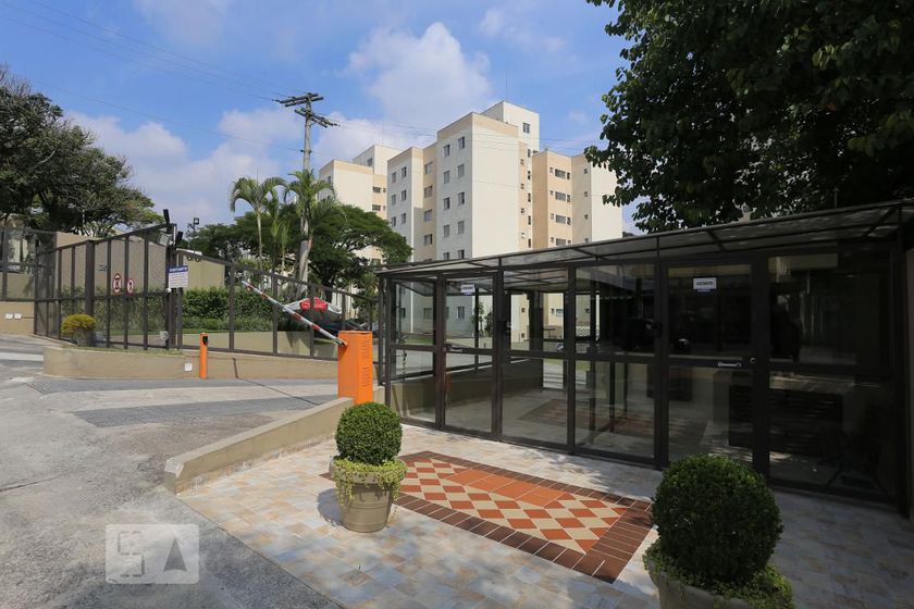 Apartamento na Avenida Marechal Fiuza de Castro, 521, Butantã em