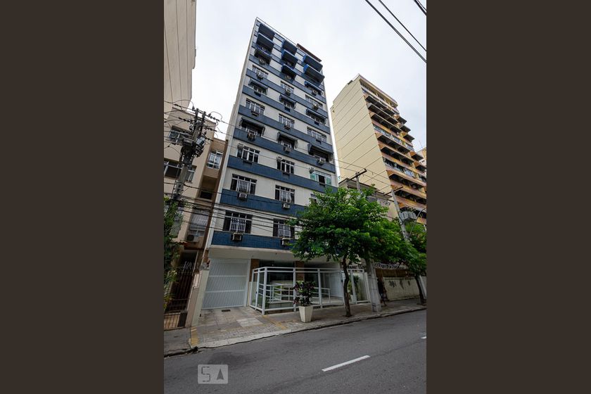 Condomínio Residencial Edifício Caracas, Icaraí - Niterói - Alugue ou ...
