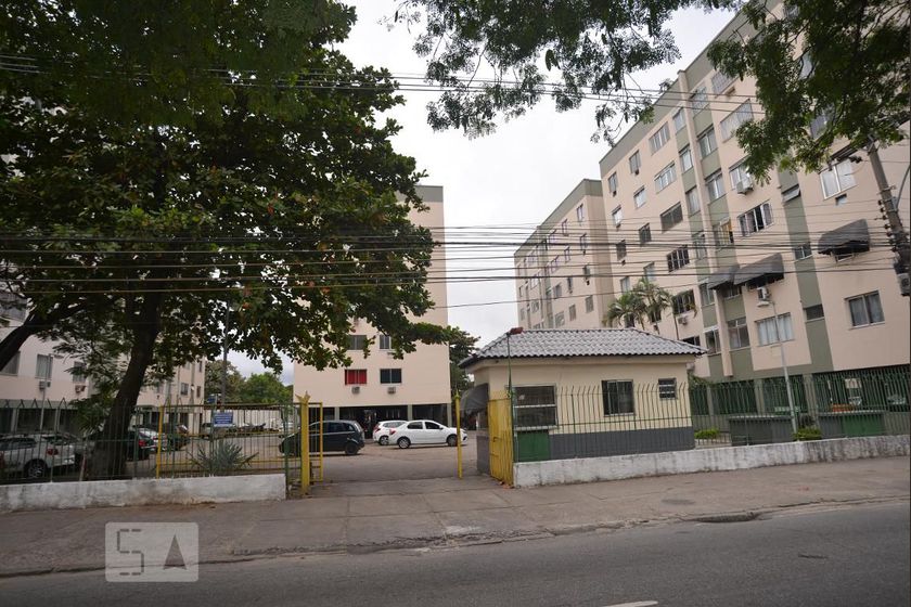 Condomínio Em Rua Campo Grande, 2104, Campo Grande - Rio De Janeiro 