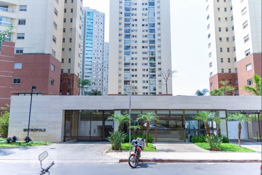 Condomínio Residencial Metropole - Rua Vereda, 50, Vila da Serra