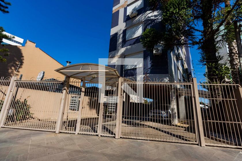 Condomínio em Rua Doutor Barcelos, 979, Centro - Canoas - Alugue ou ...