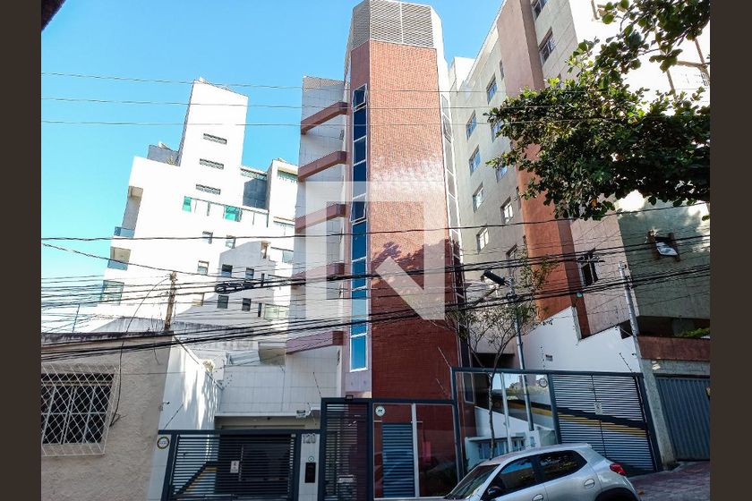 Condomínio Edifício Albita, Cruzeiro - Belo Horizonte - Alugue ou ...